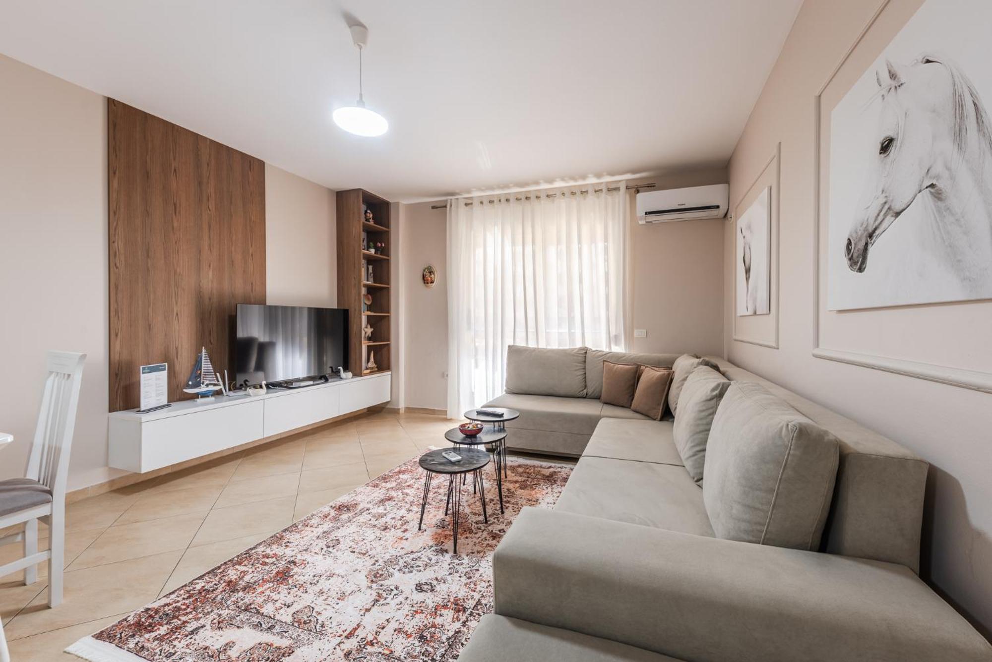 City Center Apartments By Kondo Stays فلورا المظهر الخارجي الصورة